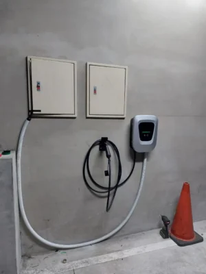 Wallbox WIFI 32A Level 2 da 7Kw 11Kw 22Kw Ac - immagine 4