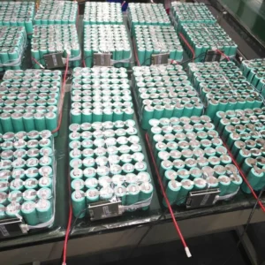 Yangtze brand 48V 10Ah 12Ah lithium phosphate batteries with BMS for bicycle and electric motor car - immagine 2